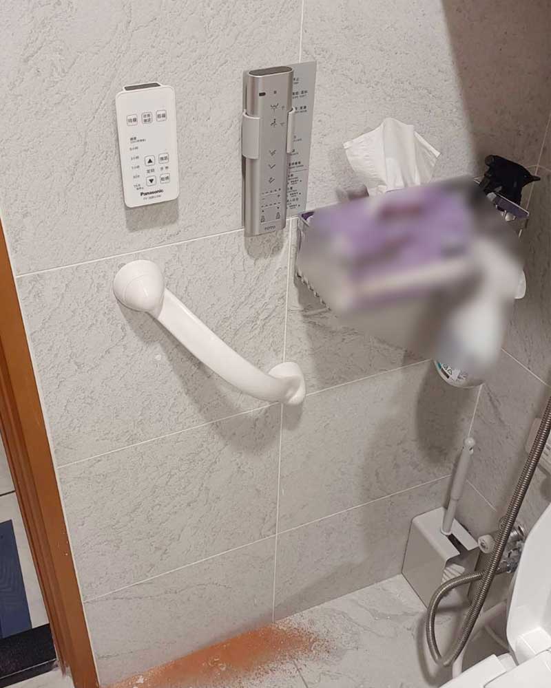 浴室安全輔具-百變扶手28